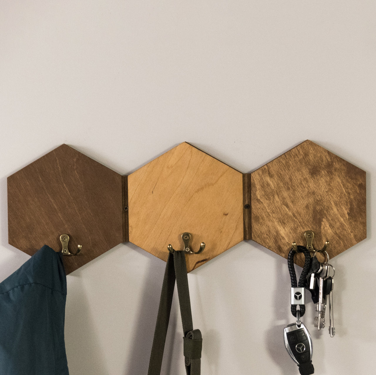 Small Hexagons Clothing Rack Line, Entryway Coat Rack