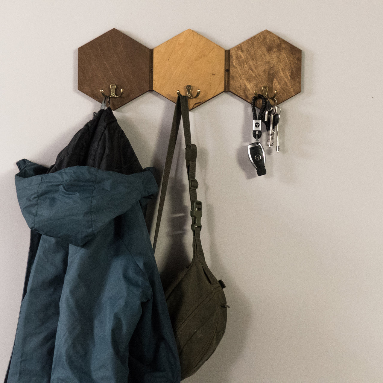 Small Hexagons Clothing Rack Line, Entryway Coat Rack