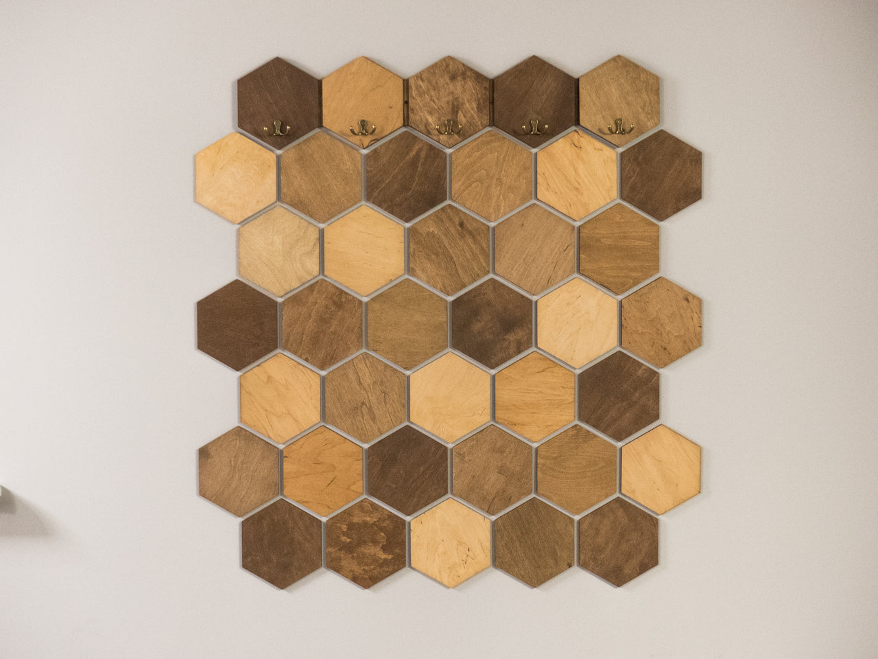 Large Hexagons Clothing Rack with 33 Panels