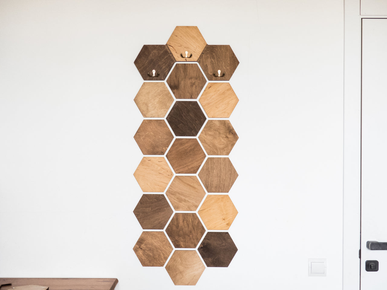 Small Hexagons Clothing Rack with 16 Panels