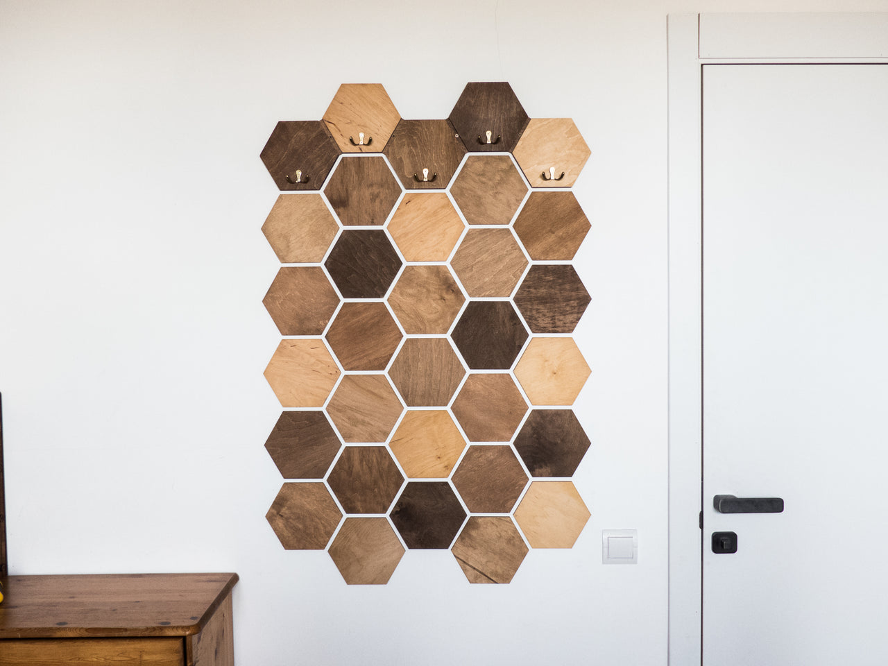 Large Hexagons Clothing Rack, Entryway Coat Rack with 27 Panels